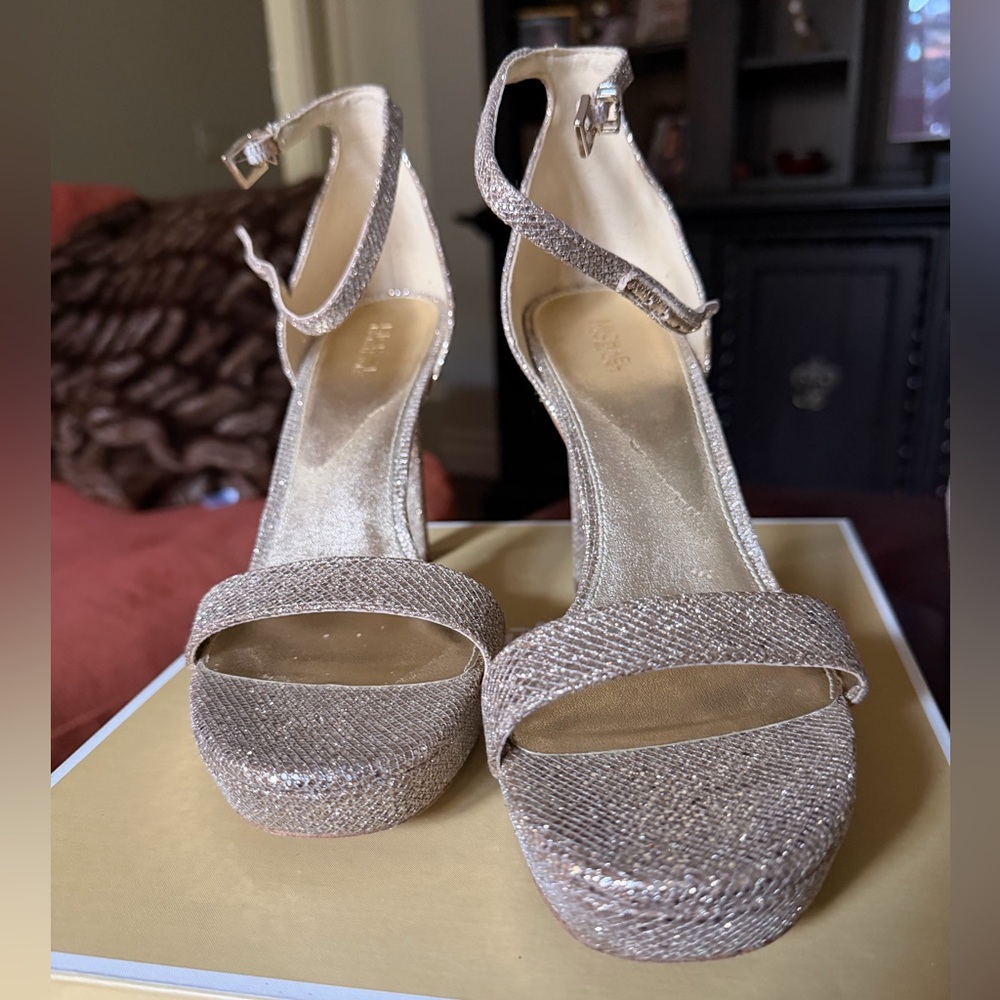MICHAEL Michael Kors Margot Platform Dress Sandals Size 8.5 - Picture 6 of 9